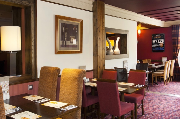 Imagen del bar/restaurante del Hotel Premier Inn Bradford South. Foto 6