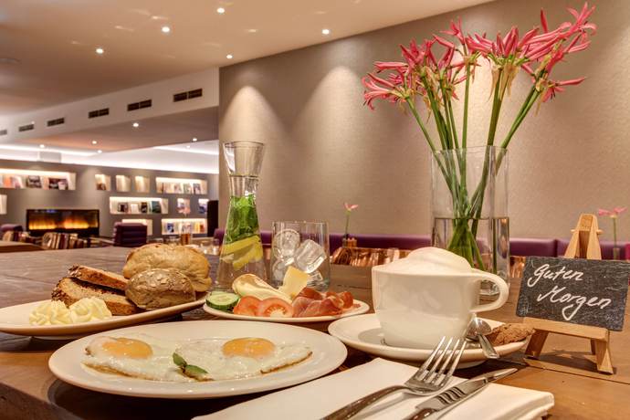 Imagen del bar/restaurante del Hotel Premier Inn Braunschweig City Centre. Foto 5