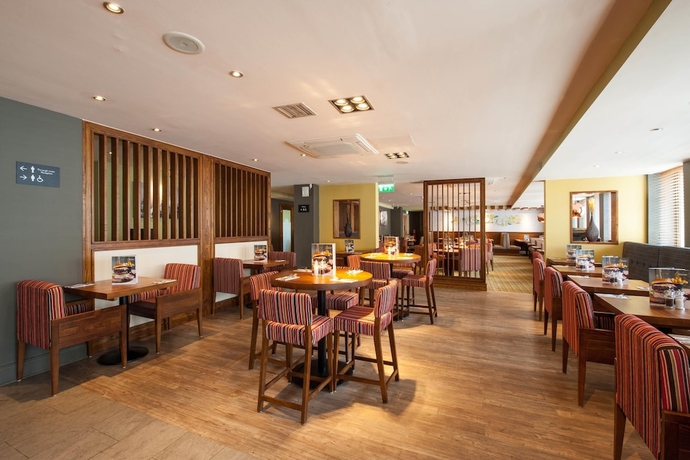 Imagen del bar/restaurante del Hotel Premier Inn Brighton City Centre - North Street. Foto 4