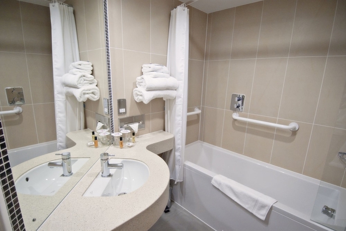 Imagen de la habitación del Hotel Premier Inn Bristol City Centre - Cabot Circus. Foto 14