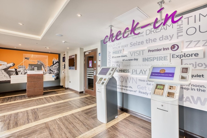 Imagen de los interiores del Hotel Premier Inn Buckingham. Foto 16
