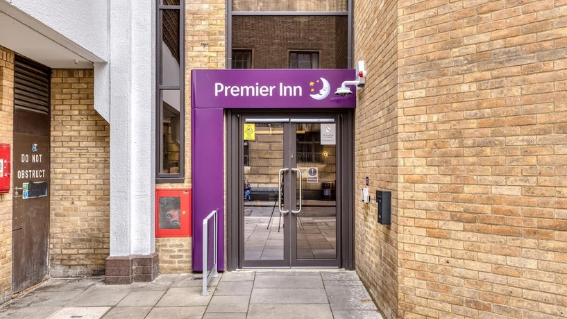 Imagen general del Hotel Premier Inn Cambridge City Centre - Corn Exchange/Lion Yard. Foto 1