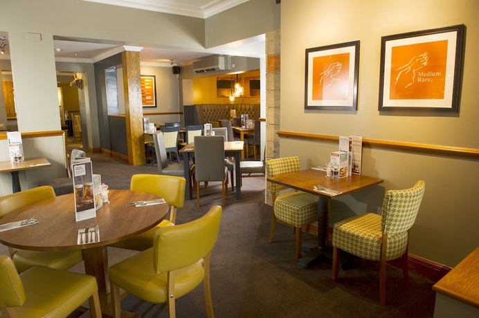 Imagen del bar/restaurante del Hotel Premier Inn Carlisle - M6 Jct42. Foto 6