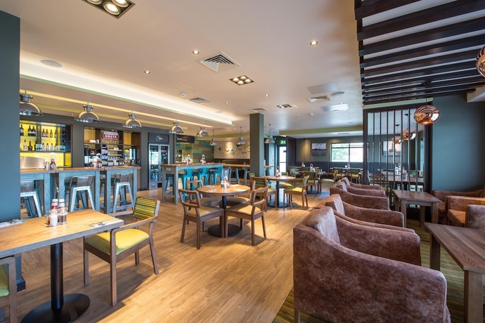 Imagen del bar/restaurante del Hotel Premier Inn Chatham/Gillingham - Vic Pier. Foto 5