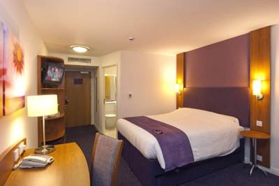 Imagen general del Hotel Premier Inn Chessington. Foto 4