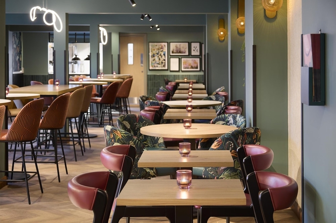 Imagen del bar/restaurante del Hotel Premier Inn Chester Central - South East. Foto 2