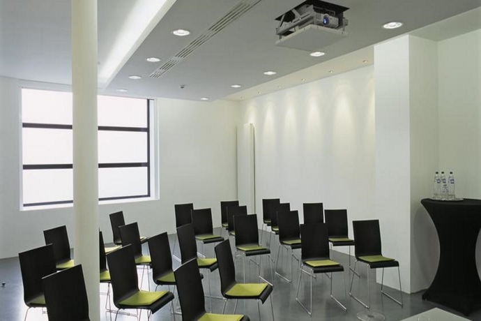 Imagen general del Hotel Premier Inn Cologne City Centre. Foto 3