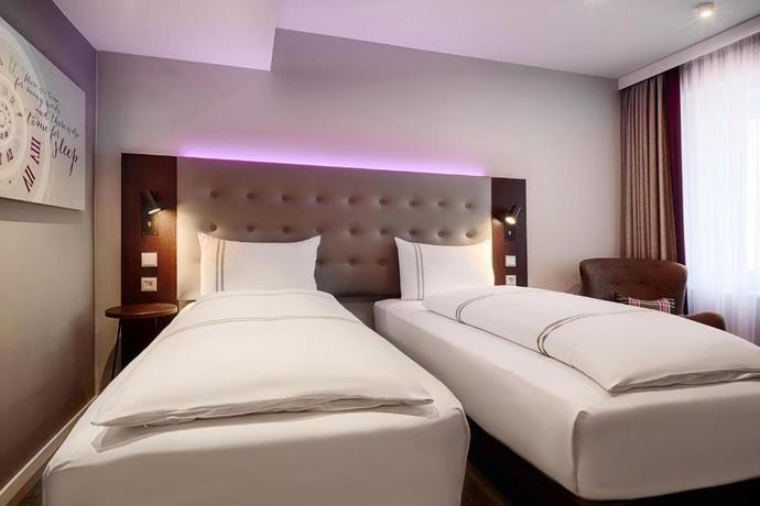 Imagen de la habitación del Hotel Premier Inn Cologne City Centre. Foto 13