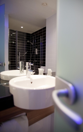 Imagen de la habitación del Hotel Premier Inn Dresden City Zentrum. Foto 6