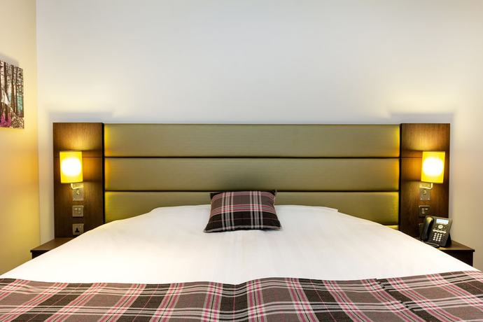 Imagen de la habitación del Hotel Premier Inn Dubai Al Jaddaf. Foto 8