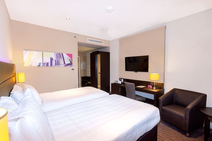 Imagen de la habitación del Hotel Premier Inn Dubai Al Jaddaf. Foto 10