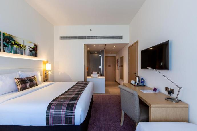 Imagen de la habitación del Hotel Premier Inn Dubai Dragon Mart. Foto 6