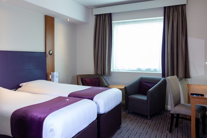 Imagen de la habitación del Hotel Premier Inn Dubai Silicon Oasis. Foto 4
