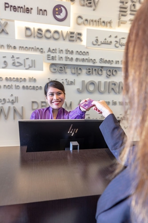 Imagen de los interiores del Hotel Premier Inn Dubai Silicon Oasis. Foto 15