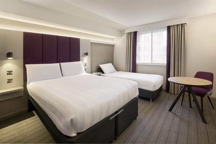 Imagen de la habitación del Hotel Premier Inn Dundee West. Foto 4