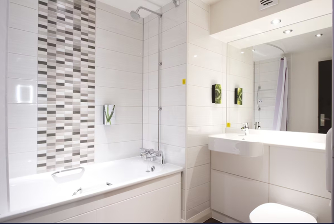 Imagen de la habitación del Hotel Premier Inn Edinburgh Cc York Place/St James Quarter. Foto 4