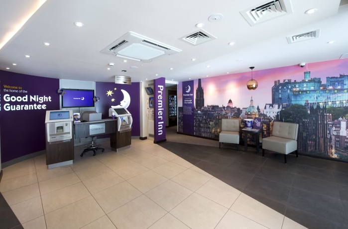 Imagen de los interiores del Hotel Premier Inn Edinburgh Cc York Place/St James Quarter. Foto 12