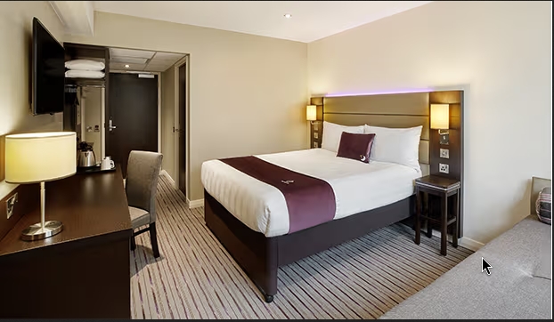 Imagen de la habitación del Hotel Premier Inn Edinburgh Central (Lauriston Place). Foto 6