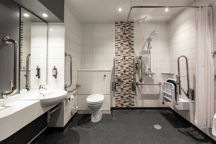 Imagen de la habitación del Hotel Premier Inn Edinburgh City Centre Princess Street. Foto 14