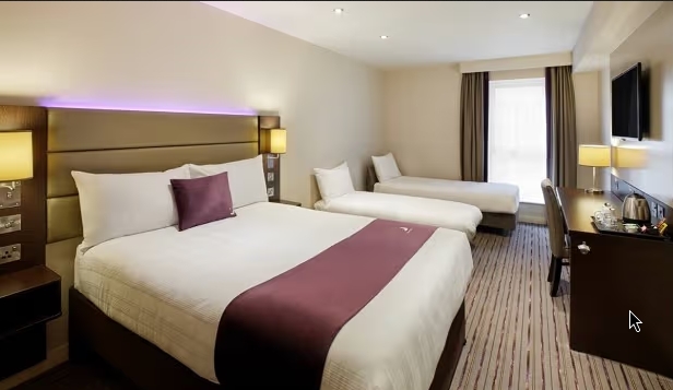 Imagen de la habitación del Hotel Premier Inn Edinburgh City Centre (Waverley). Foto 7