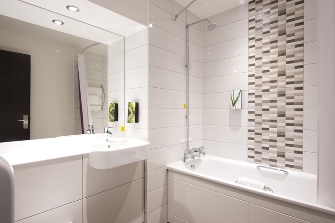 Imagen de la habitación del Hotel Premier Inn Felixstowe Town Centre. Foto 13