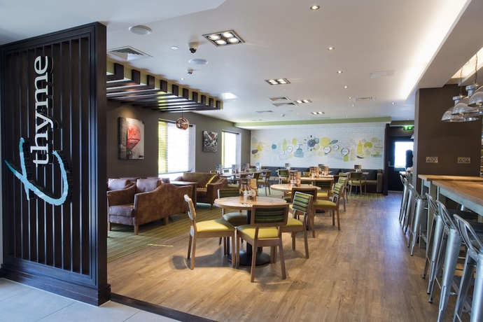 Imagen del bar/restaurante del Hotel Premier Inn Felixstowe Town Centre. Foto 2