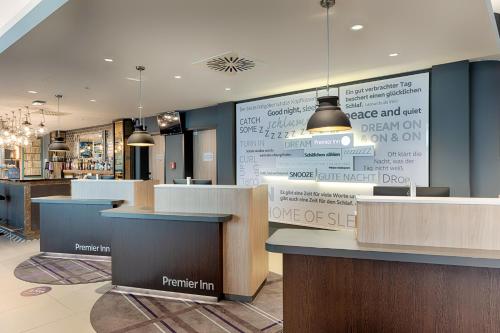Imagen general del Hotel Premier Inn Frankfurt Westend. Foto 5