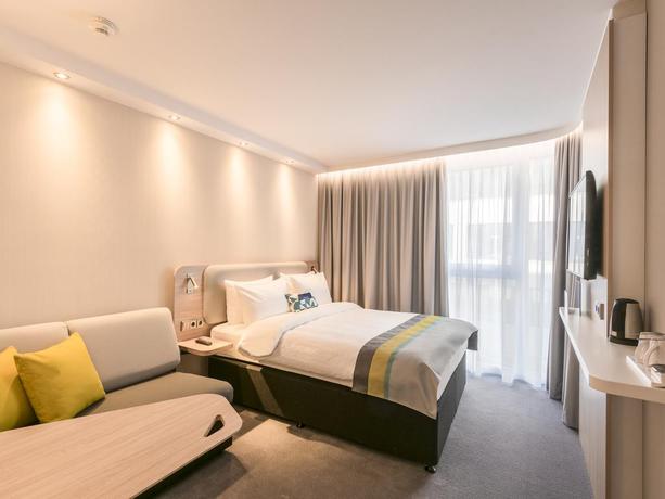 Imagen de la habitación del Hotel Premier Inn Freiburg City Süd. Foto 9