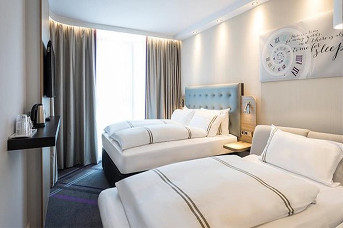 Imagen de la habitación del Hotel Premier Inn Freiburg City S&uuml;d. Foto 5