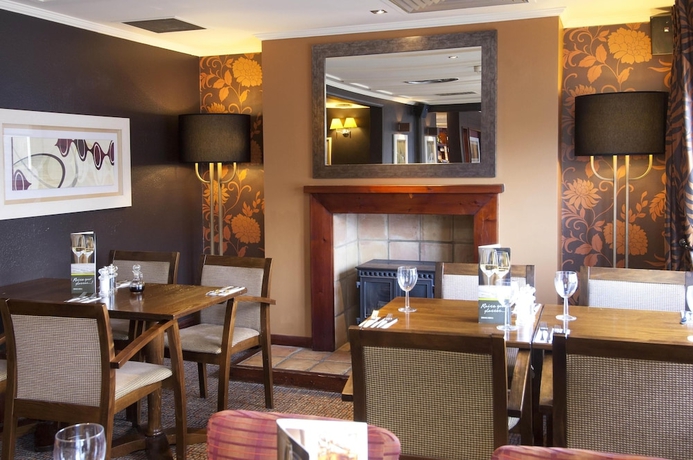 Imagen del bar/restaurante del Hotel Premier Inn Gatwick Crawley Town West. Foto 5
