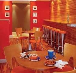 Imagen del bar/restaurante del Hotel Premier Inn Glasgow City Centre Argyle Street. Foto 2