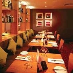 Imagen del bar/restaurante del Hotel Premier Inn Glasgow City Centre Argyle Street. Foto 3