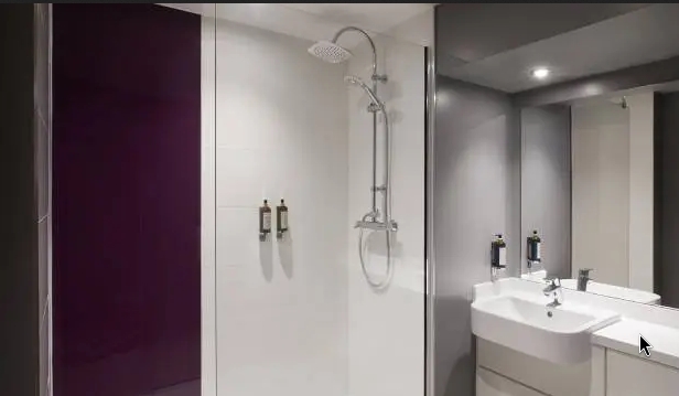Imagen de la habitación del Hotel Premier Inn Glasgow City - George Square. Foto 4