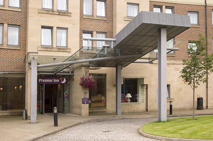 Imagen de los exteriores del Hotel Premier Inn Glasgow South. Foto 8