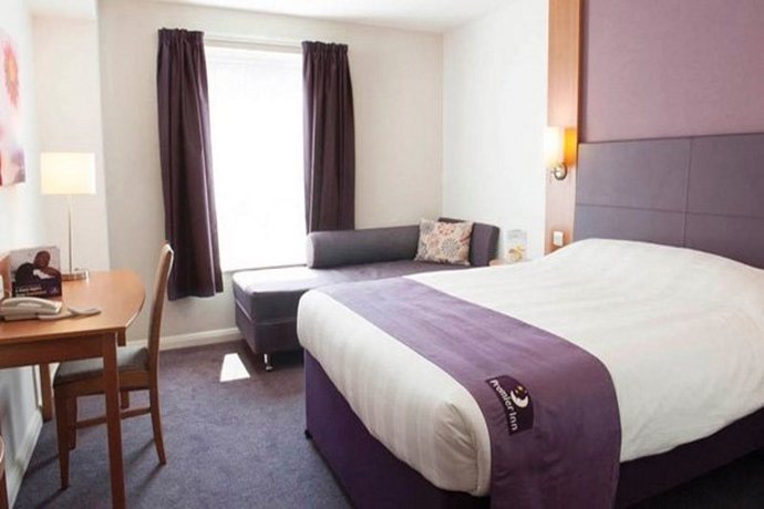 Imagen general del Hotel Premier Inn Glasgow Stepps (M80, J3). Foto 3