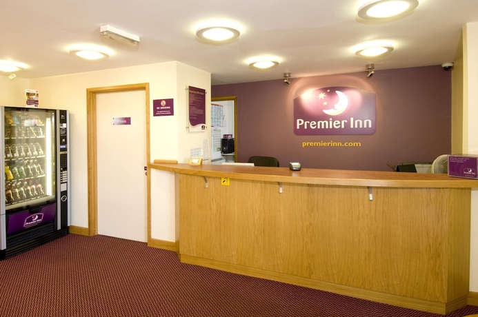 Imagen de los interiores del Hotel Premier Inn Gloucester Business Park. Foto 16