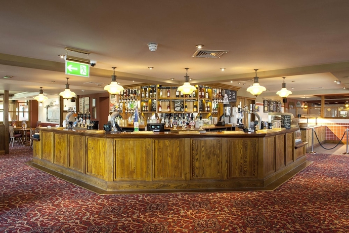 Imagen del bar/restaurante del Hotel Premier Inn Gosport. Foto 2