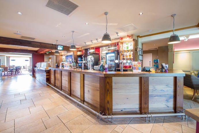 Imagen del bar/restaurante del Hotel Premier Inn Great Yarmouth West - A47. Foto 5