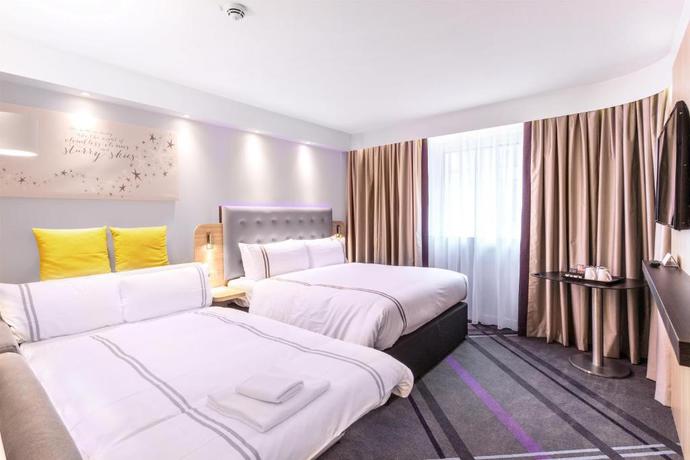 Imagen de la habitación del Hotel Premier Inn Hamburg City Hammerbrook. Foto 4