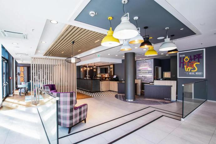 Imagen de los interiores del Hotel Premier Inn Hamburg City Hammerbrook. Foto 9