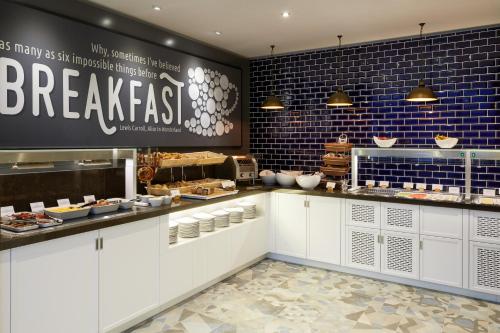 Imagen general del Hotel Premier Inn Hamburg City Zentrum. Foto 3