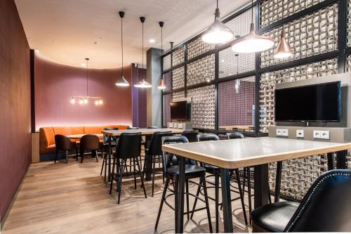 Imagen general del Hotel Premier Inn Hamburg St. Pauli. Foto 8