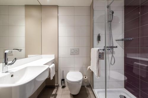 Imagen de la habitación del Hotel Premier Inn Hamburg St. Pauli. Foto 16
