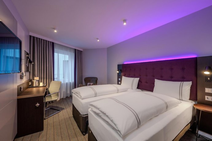 Imagen de la habitación del Hotel Premier Inn Hannover City Centre. Foto 9