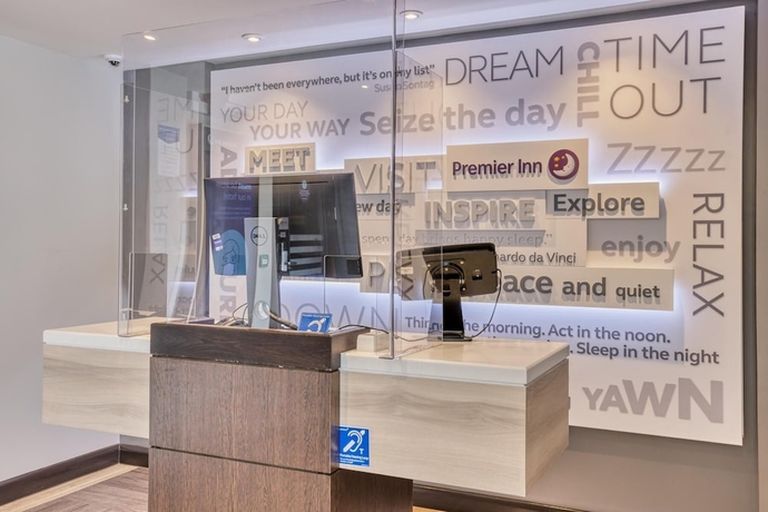 Imagen de los interiores del Hotel Premier Inn Harlow East - Church Langley. Foto 15
