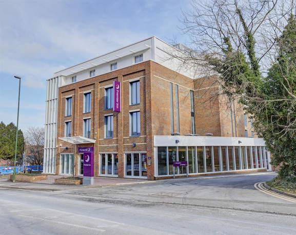 Imagen general del Hotel Premier Inn Haywards Heath. Foto 1