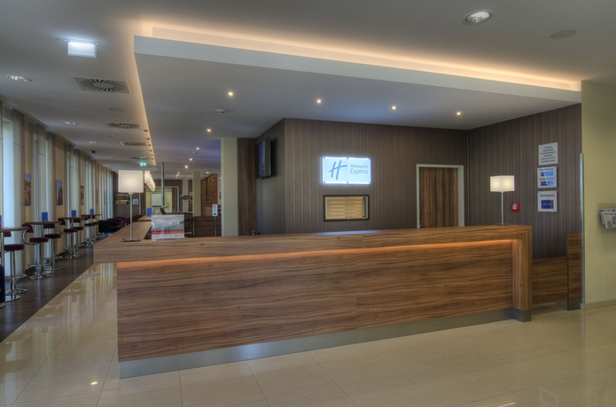 Imagen de los interiores del Hotel Premier Inn Heidelberg City Zentrum. Foto 10