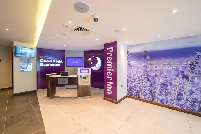 Imagen de los interiores del Hotel Premier Inn Hitchin Town Centre. Foto 16