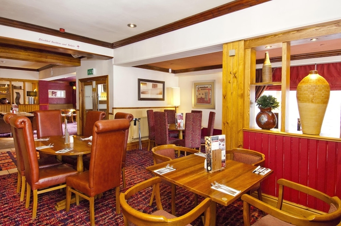 Imagen del bar/restaurante del Hotel Premier Inn Huddersfield Central. Foto 5