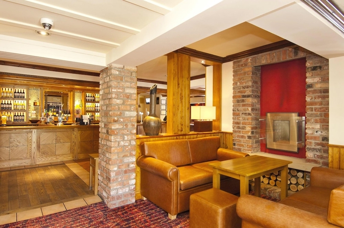 Imagen del bar/restaurante del Hotel Premier Inn Huddersfield Central. Foto 7